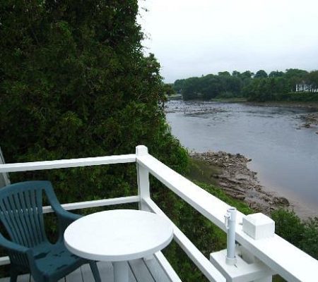 riverside-inn3